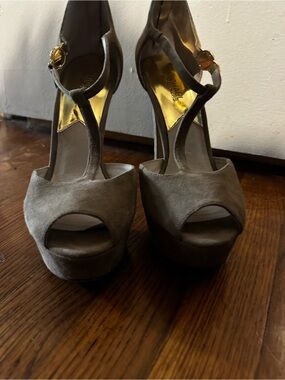 Michael Kors Taupe Suede T-Strap Platform Heels